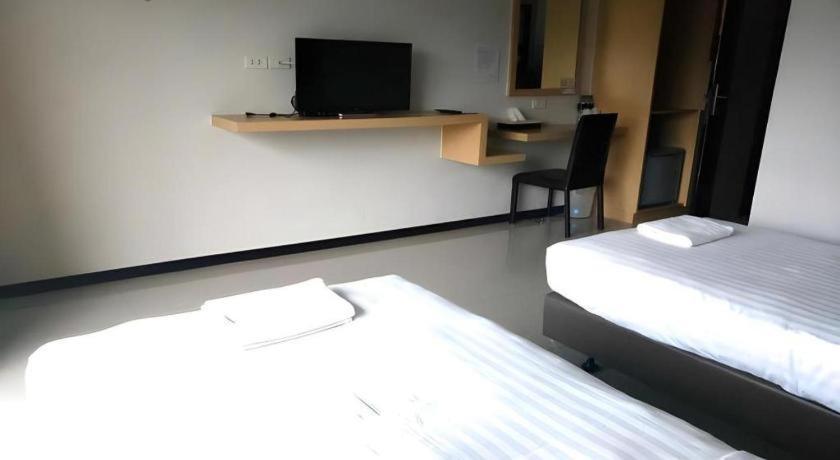 Eurotel Hotel Kanchanaburi Exterior foto